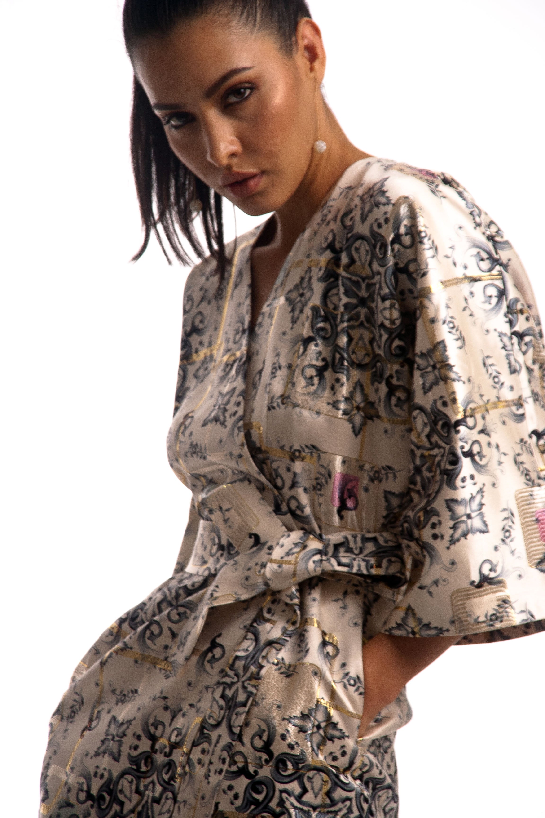 Asymmetric Kimono
